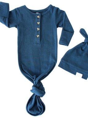 NWT! Organic Baby Knotted Gown + Top Knot Hat — Navy — Newborn 0-3 Cotton